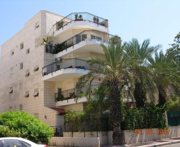 זיו בעיר